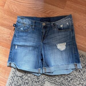 Rock & Republic Size 4 Bumpershoot Shorts